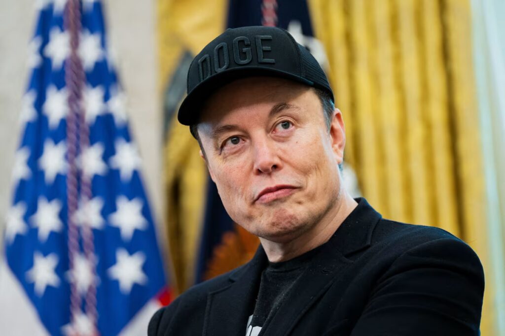 Elon Musk processa Estado por proibir sua ferramenta de IA de criar nudes de pessoas