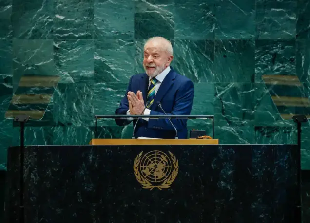 Lula é aplaudido na ONU: “O Brasil não cabe no quintal de ninguém”